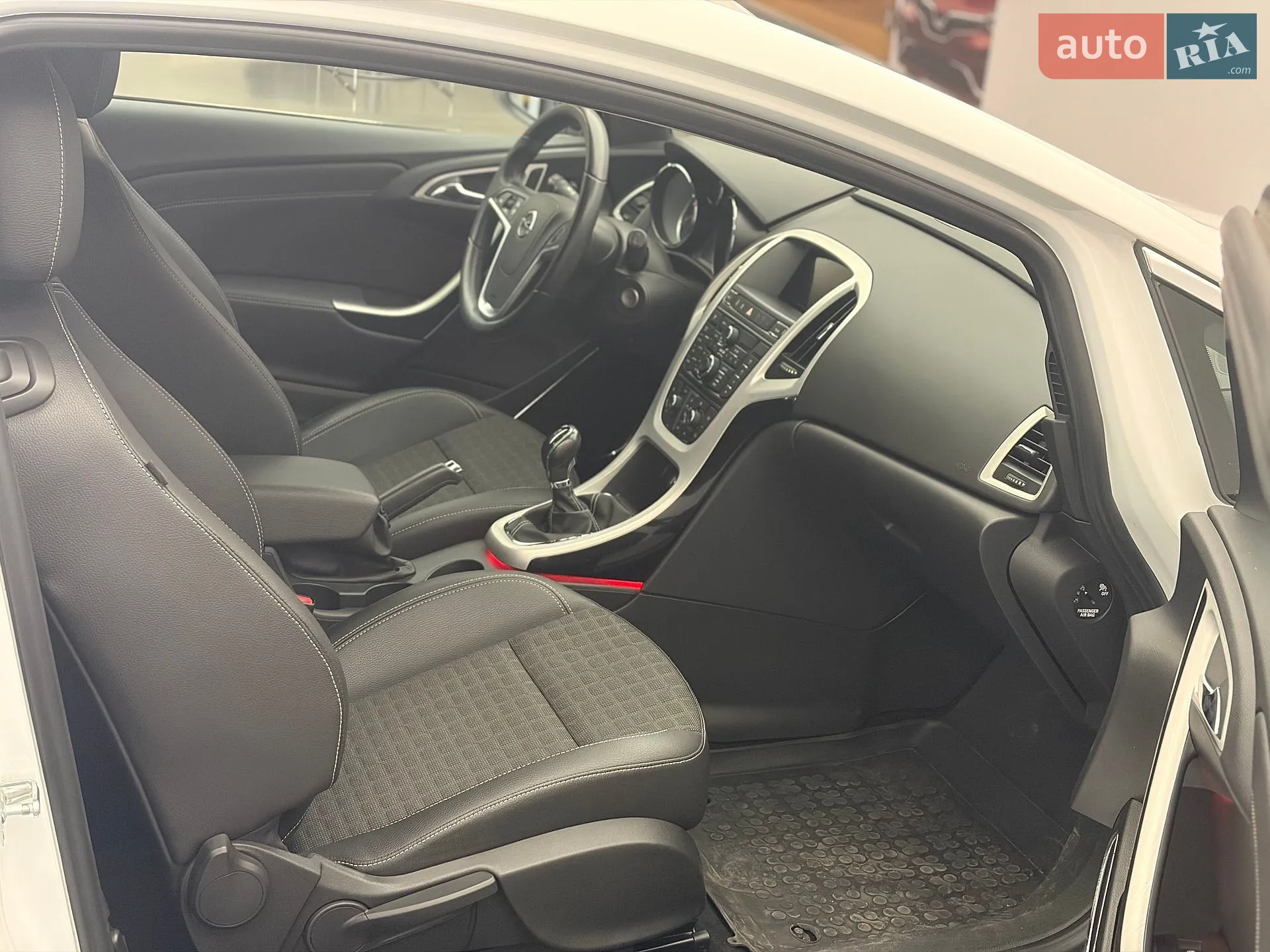 2013 Opel Astra - мініатюра 11