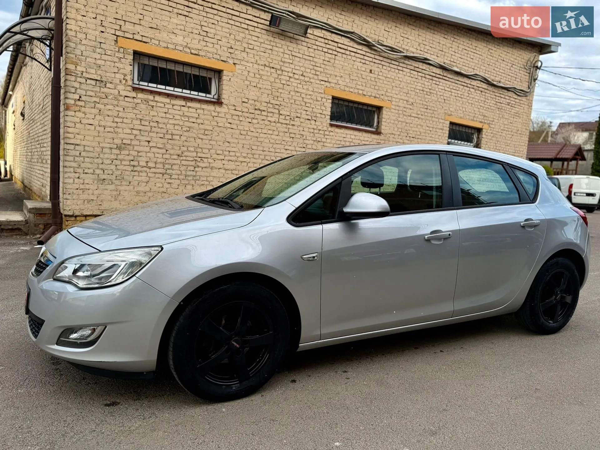 2011 Opel Astra - мініатюра 13
