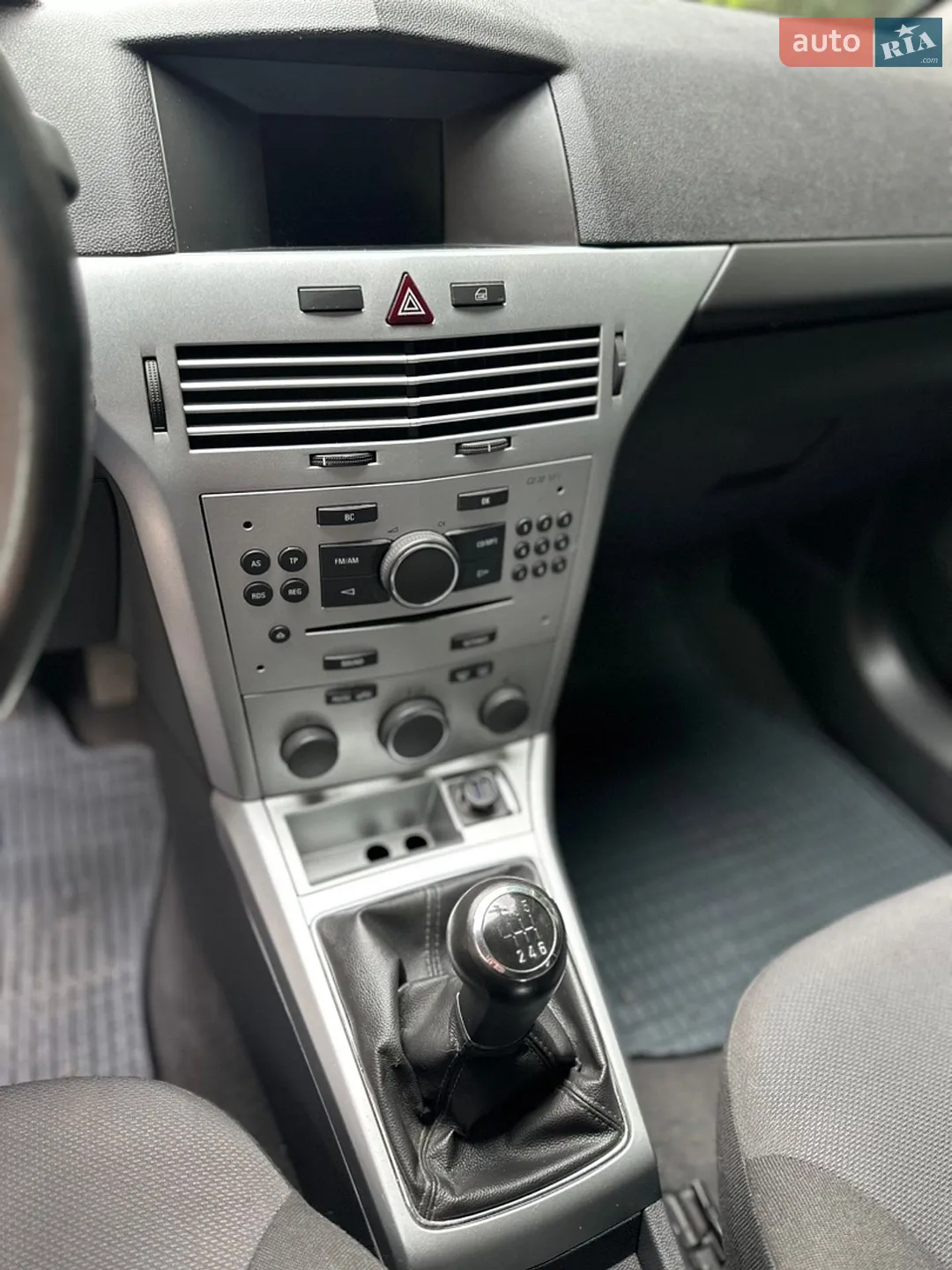 2010 Opel Astra - мініатюра 22