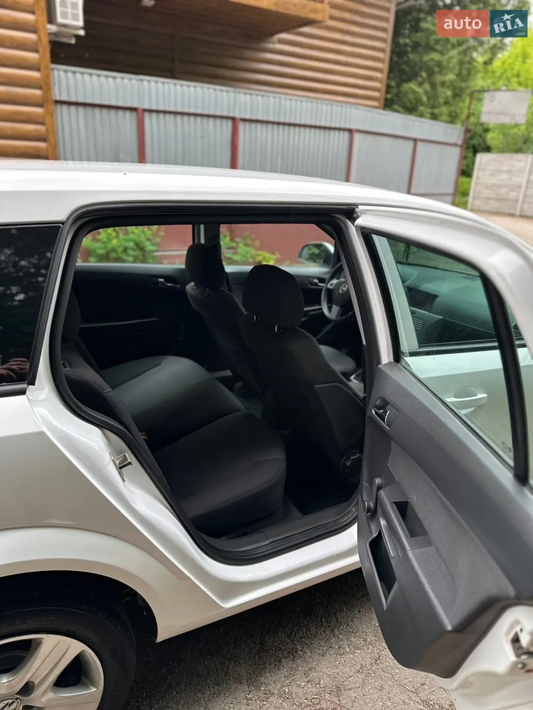 2010 Opel Astra - мініатюра 34
