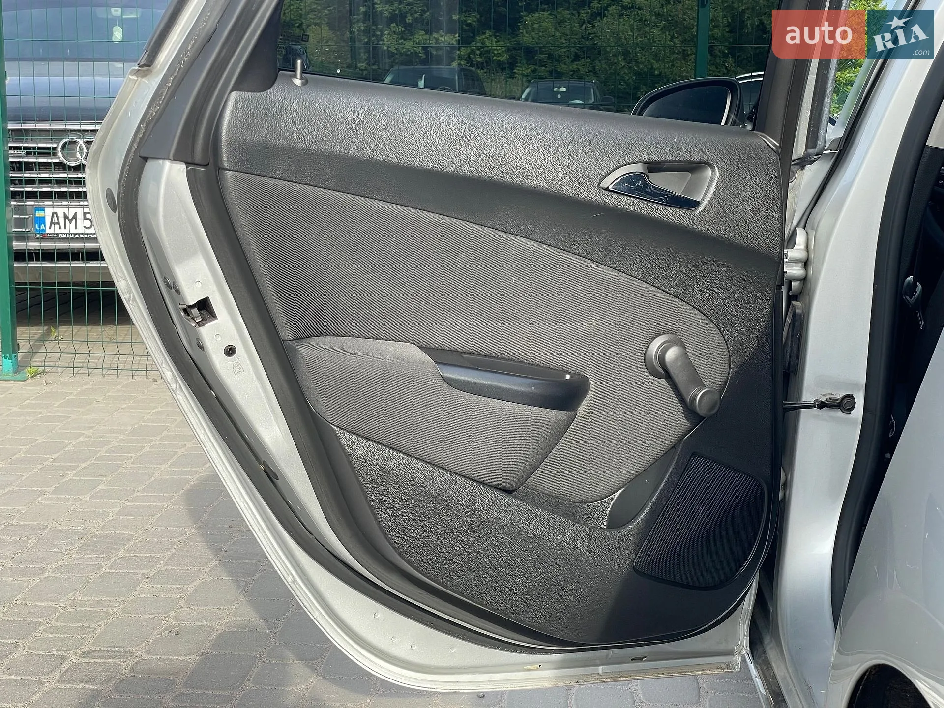 2011 Opel Astra - мініатюра 26
