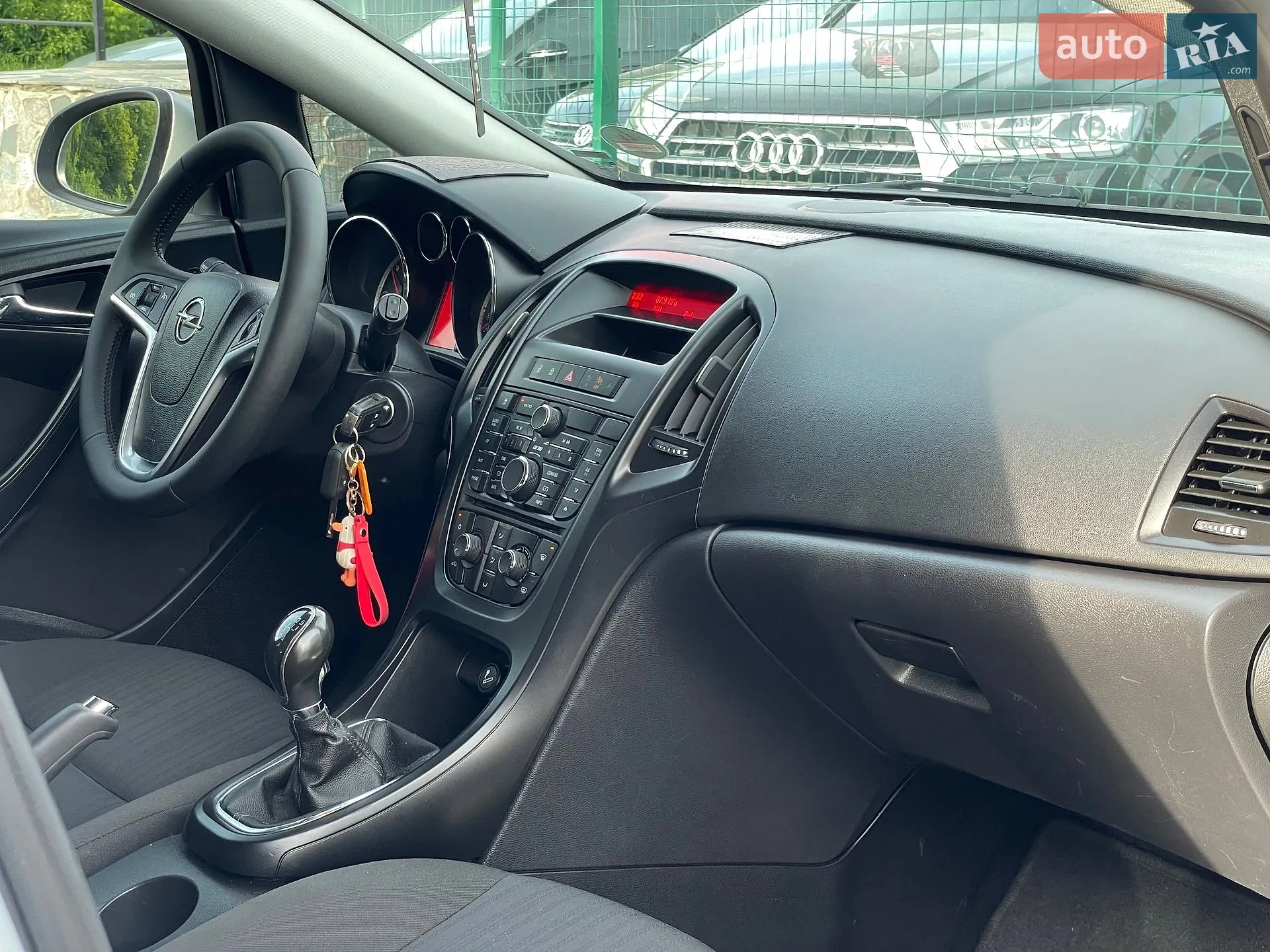 2011 Opel Astra - мініатюра 32