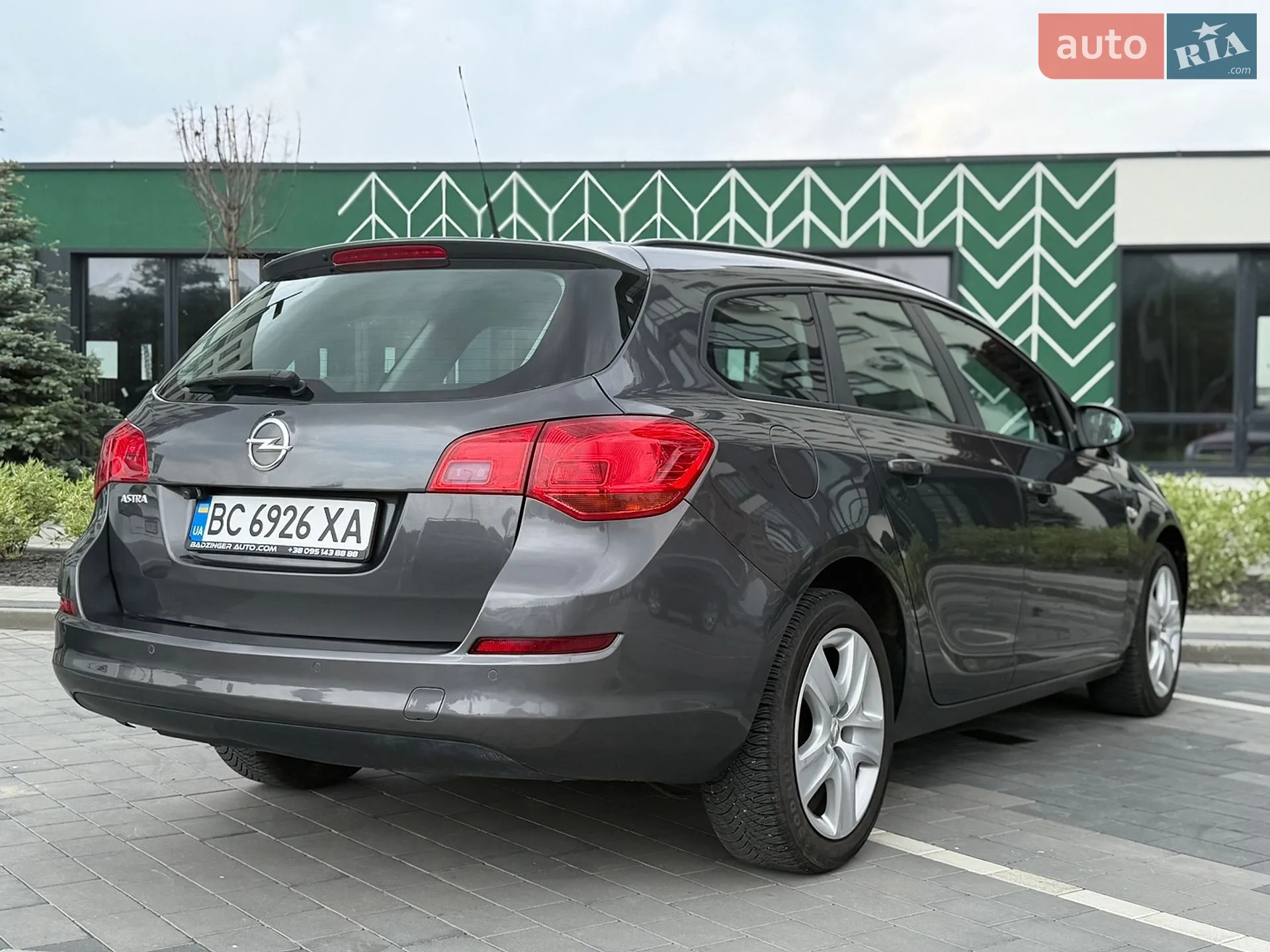 2010 Opel Astra - мініатюра 10