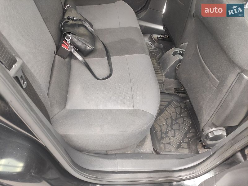 Хэтчбек Opel Astra 2013 в Харькове