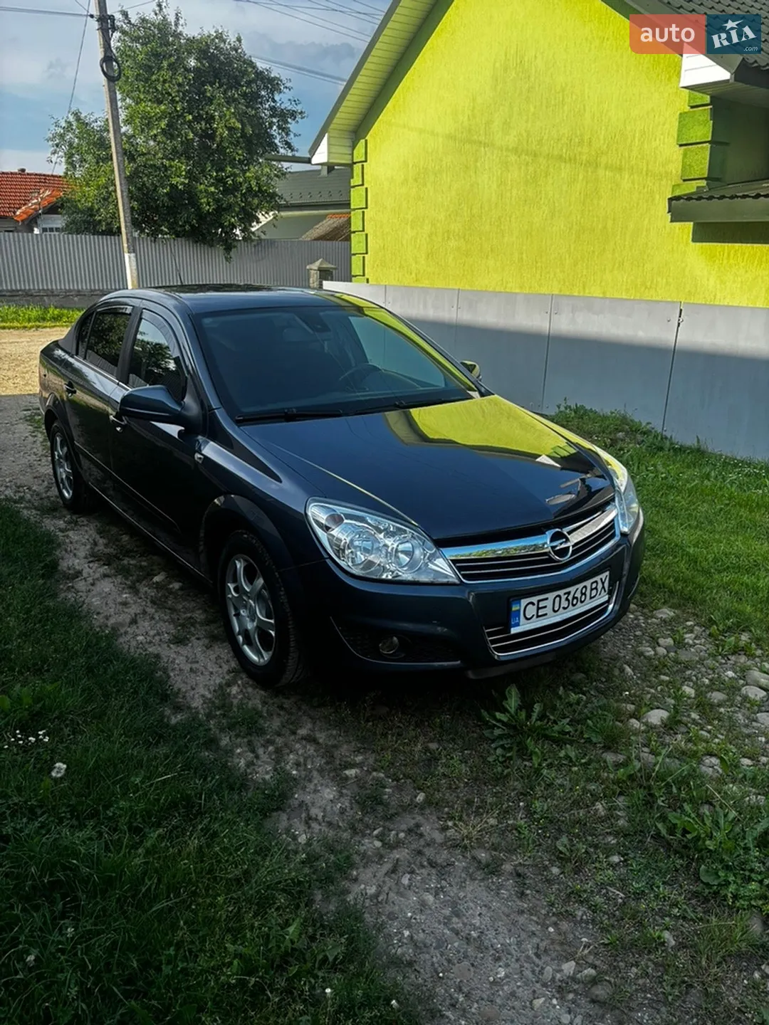 2010 Opel Astra - мініатюра 4