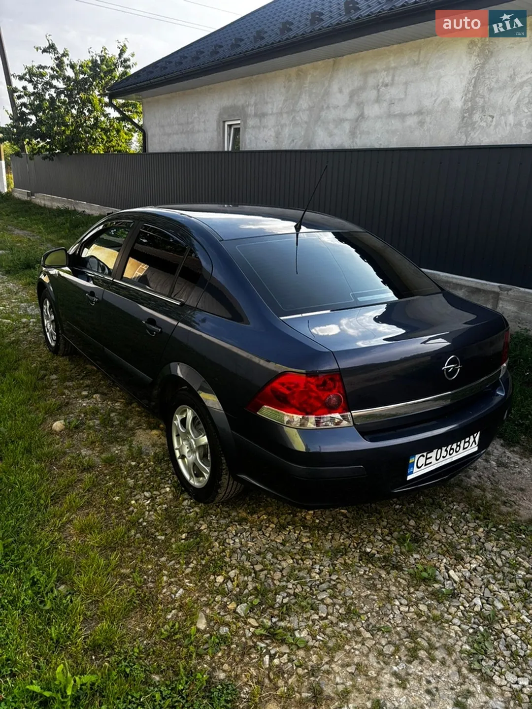2010 Opel Astra - мініатюра 6