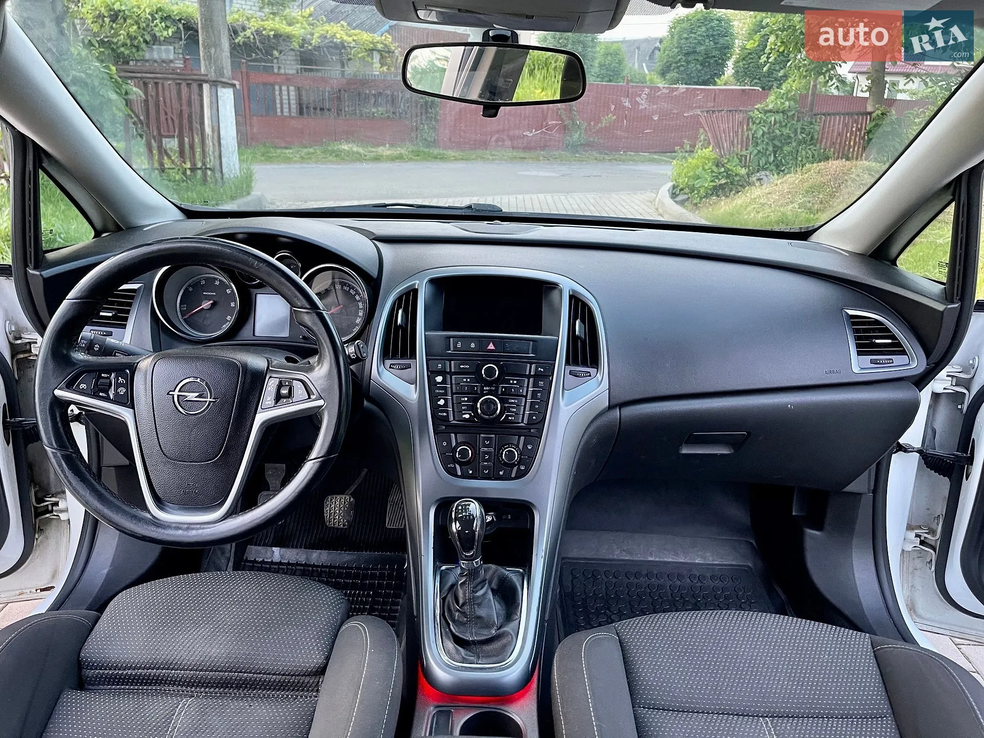 2012 Opel Astra - мініатюра 28