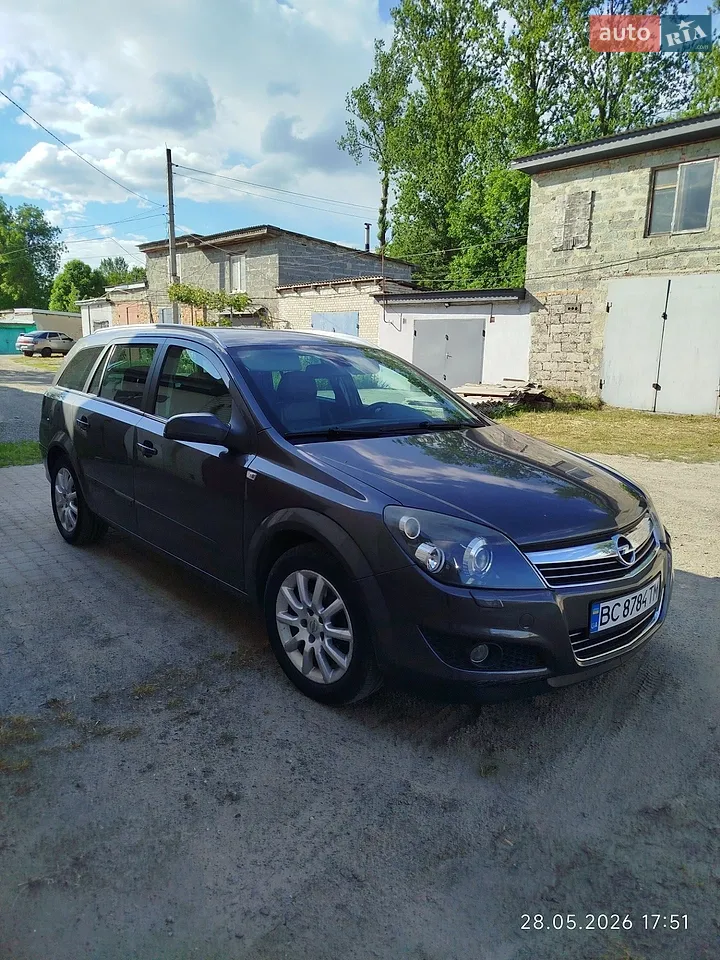 2010 Opel Astra - мініатюра 36