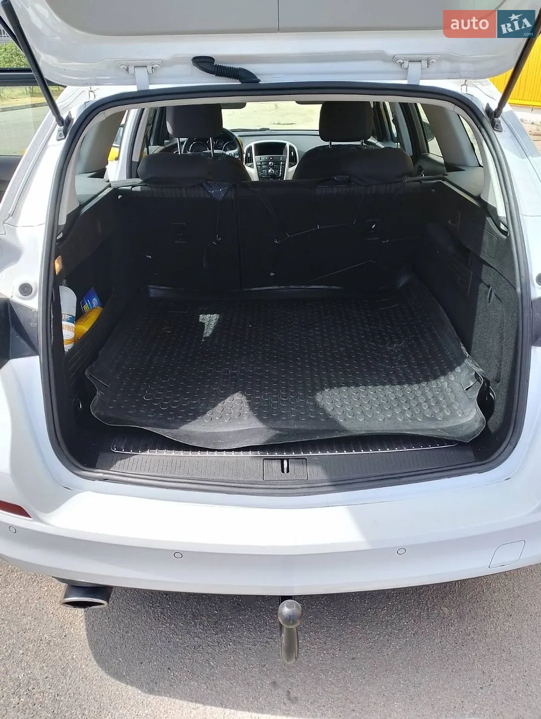 2010 Opel Astra - мініатюра 8