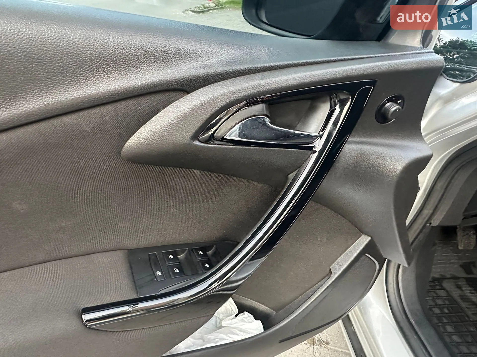 2012 Opel Astra - мініатюра 22
