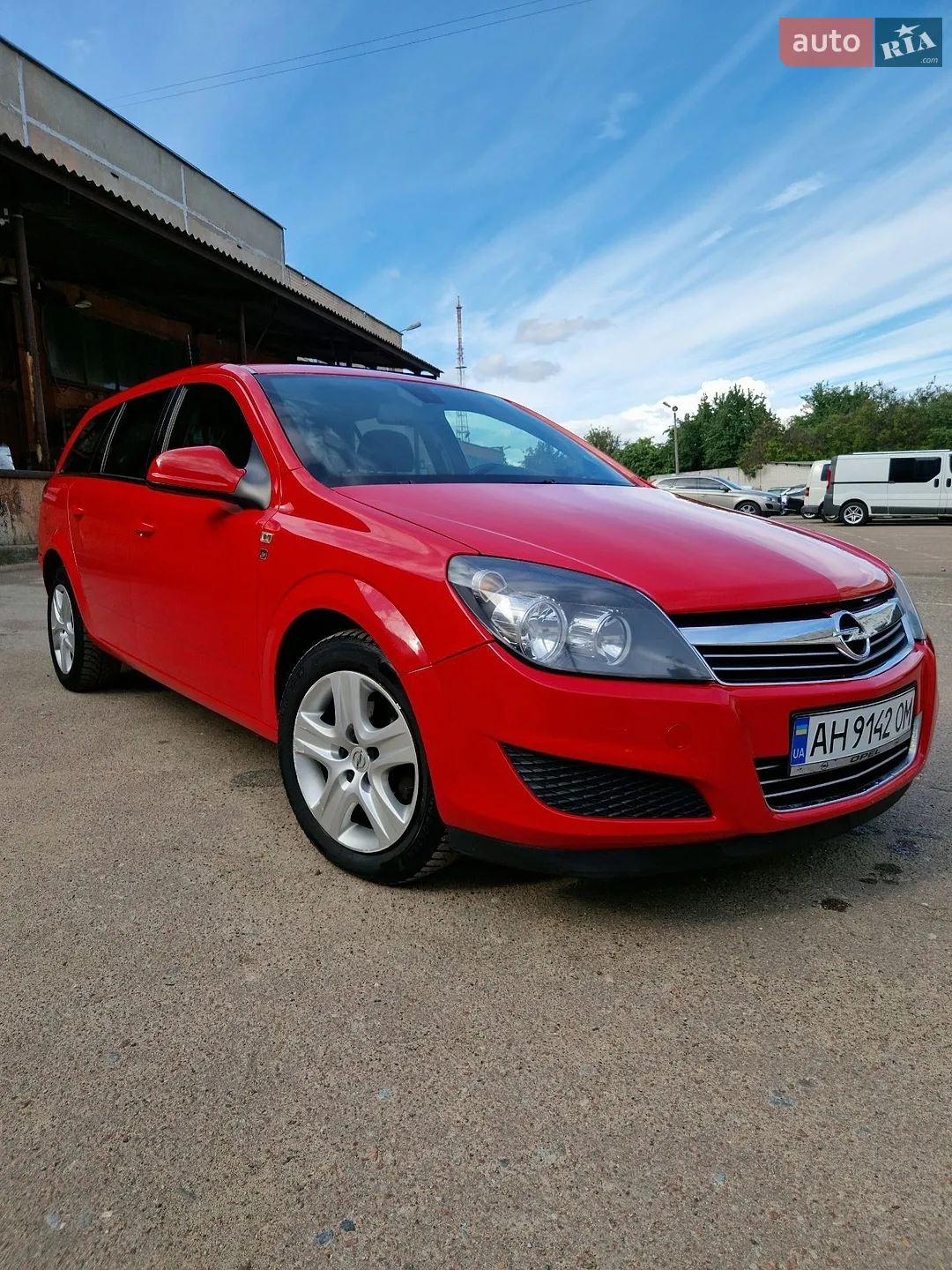 2010 Opel Astra - фото 1