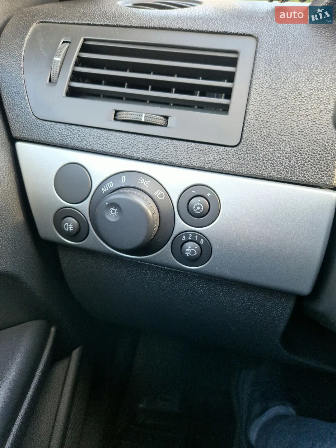 2010 Opel Astra - мініатюра 14