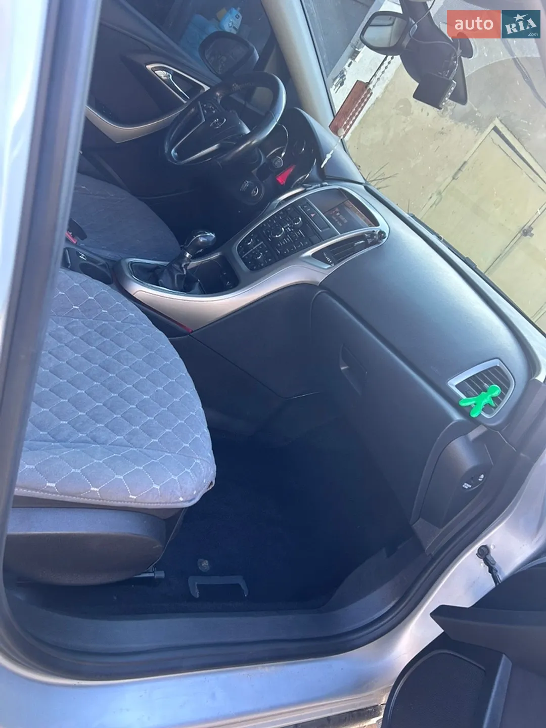 2011 Opel Astra - мініатюра 9