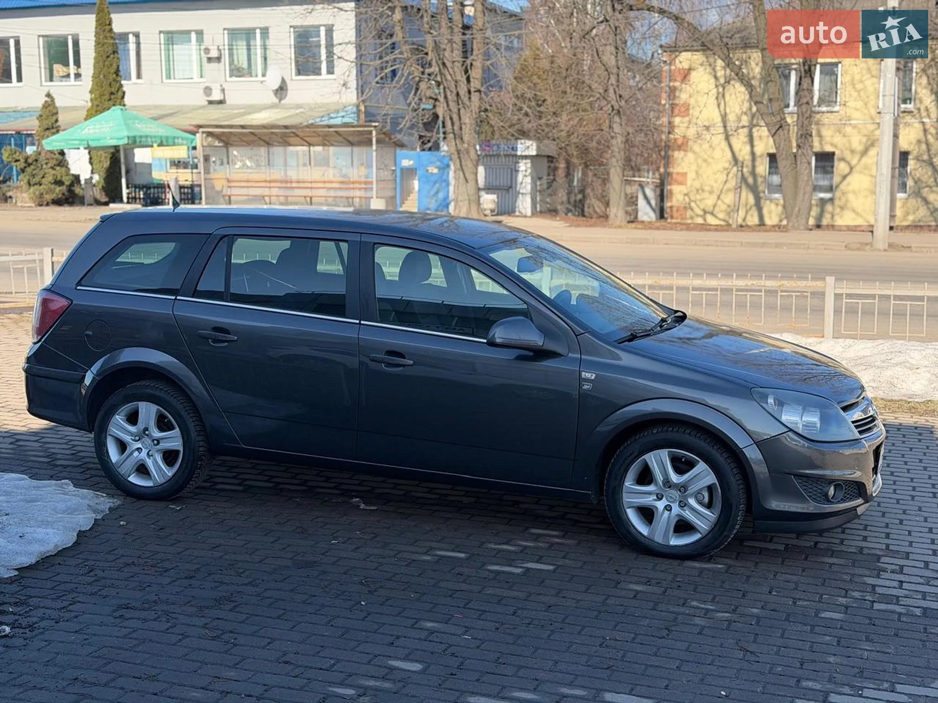 2010 Opel Astra - мініатюра 3