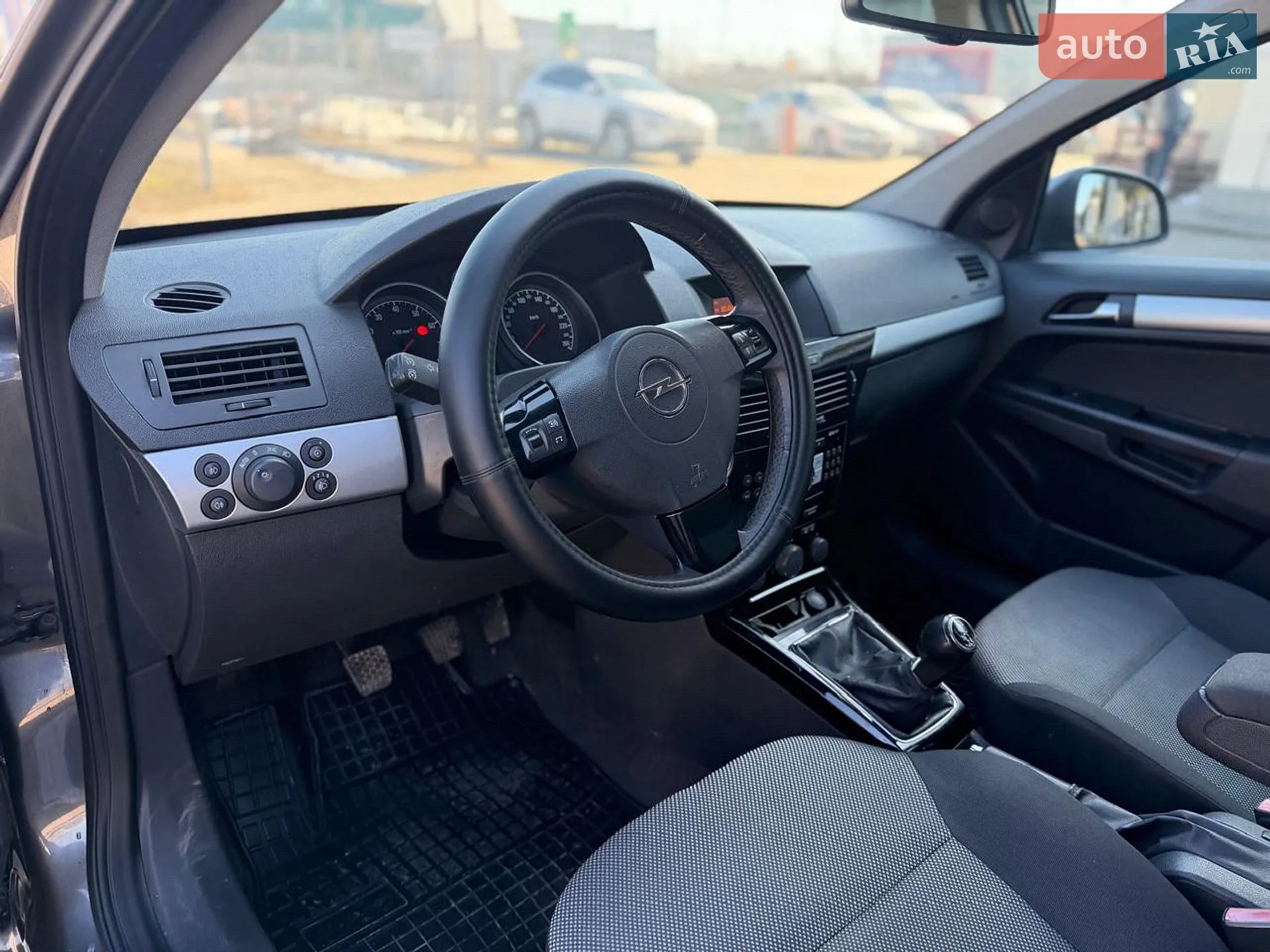 2010 Opel Astra - мініатюра 9