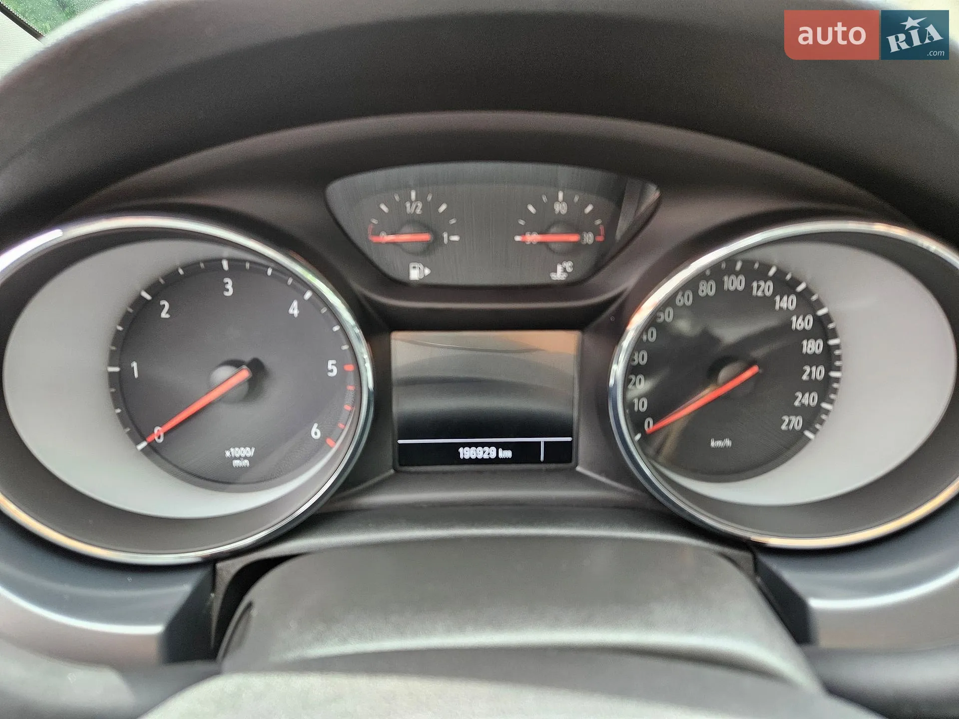 2018 Opel Astra - мініатюра 18