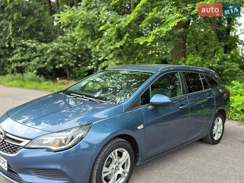 Opel Astra 2016