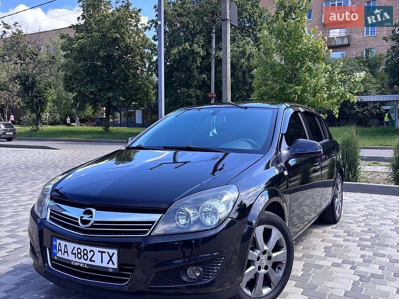 2011 Opel Astra, VIN W0L0AHL48B2103912:plate — фото 1 (autoria)