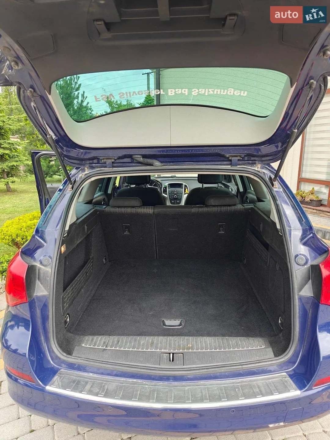 2011 Opel Astra - мініатюра 12