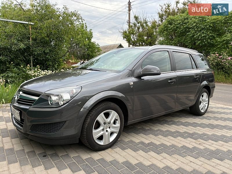2010 Opel Astra, VIN W0L0AHL35A2081415:plate — фото 1 (autoria)