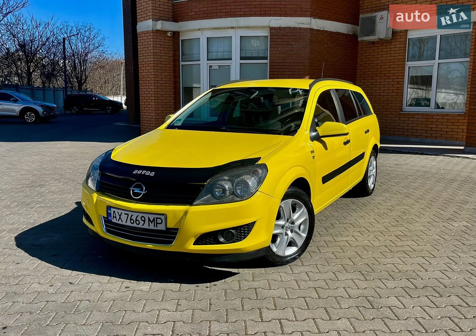 2010 Opel Astra - фото 1