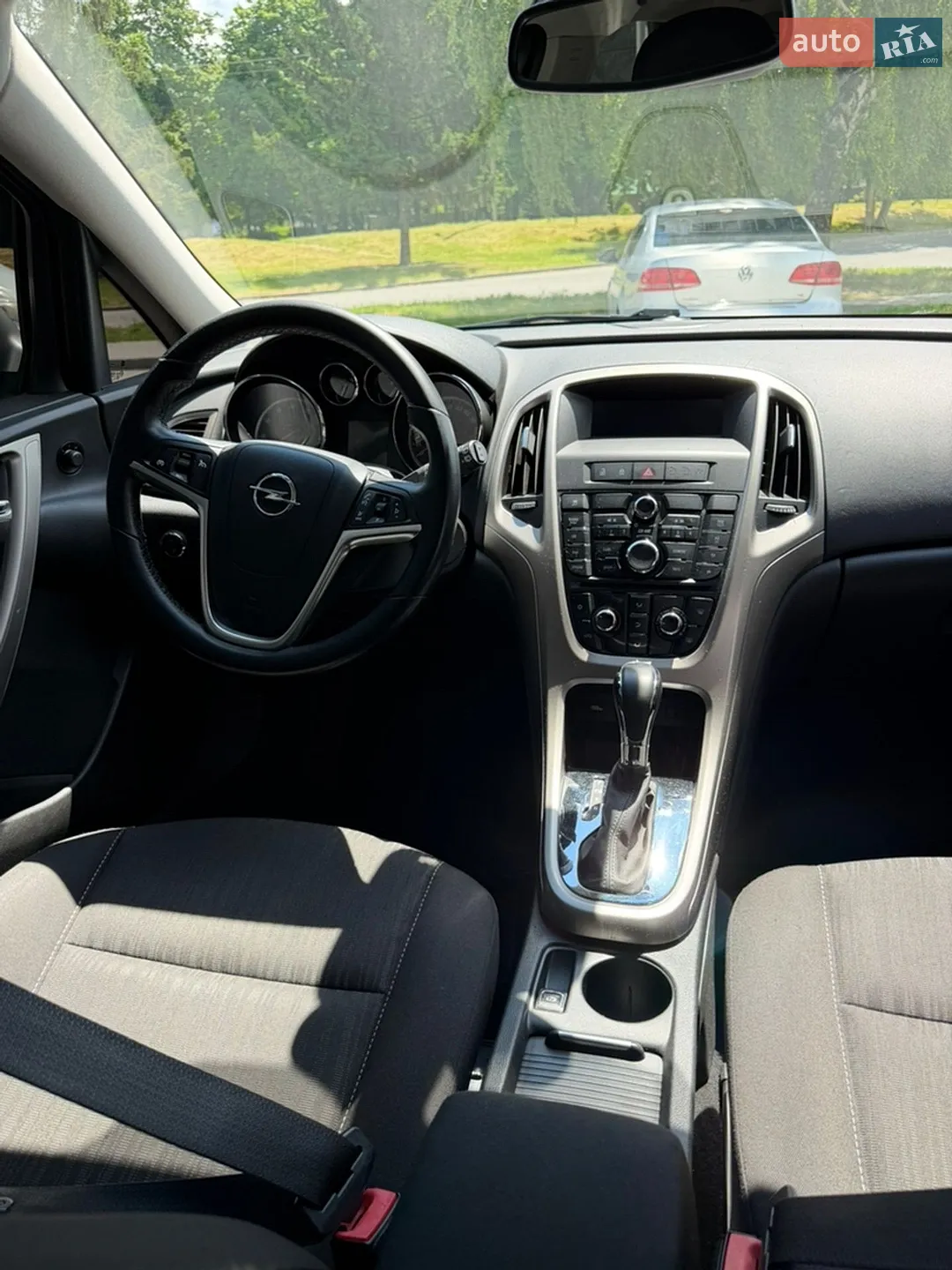 2011 Opel Astra - мініатюра 21