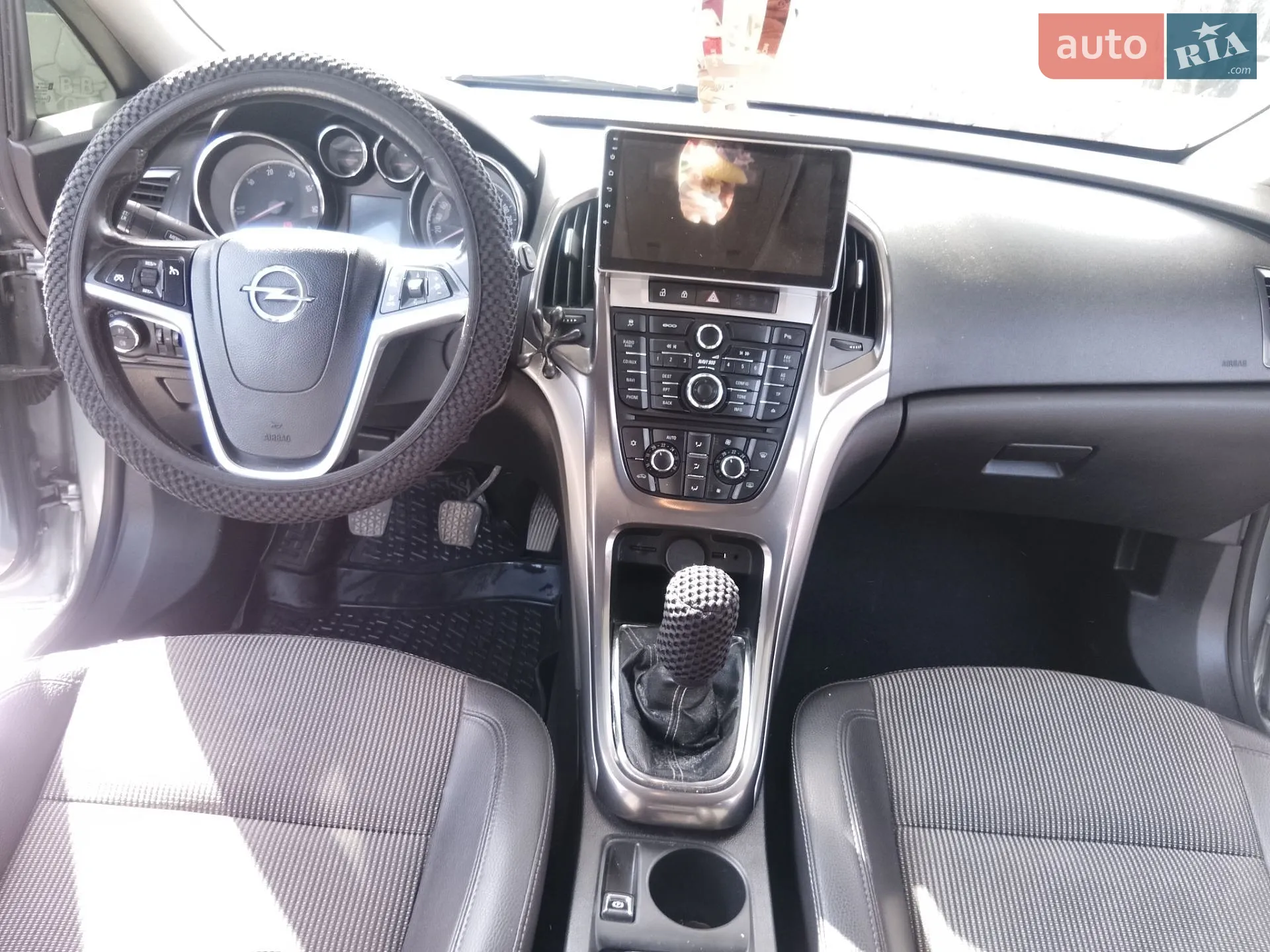 2011 Opel Astra - мініатюра 10