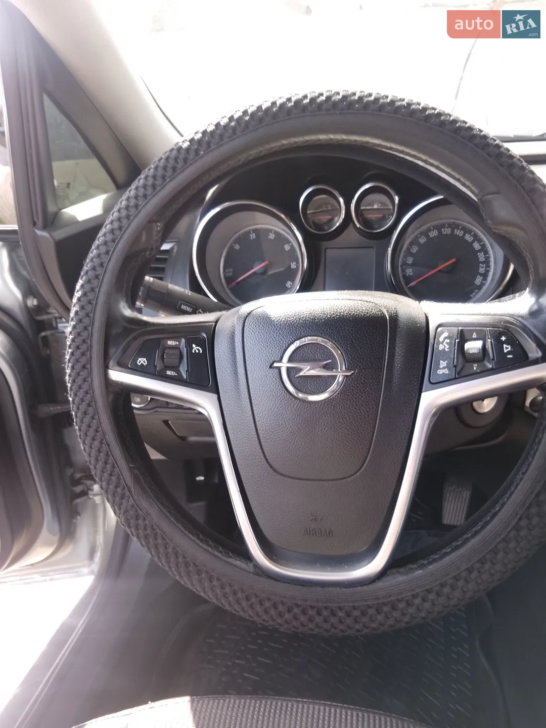 2011 Opel Astra - мініатюра 21