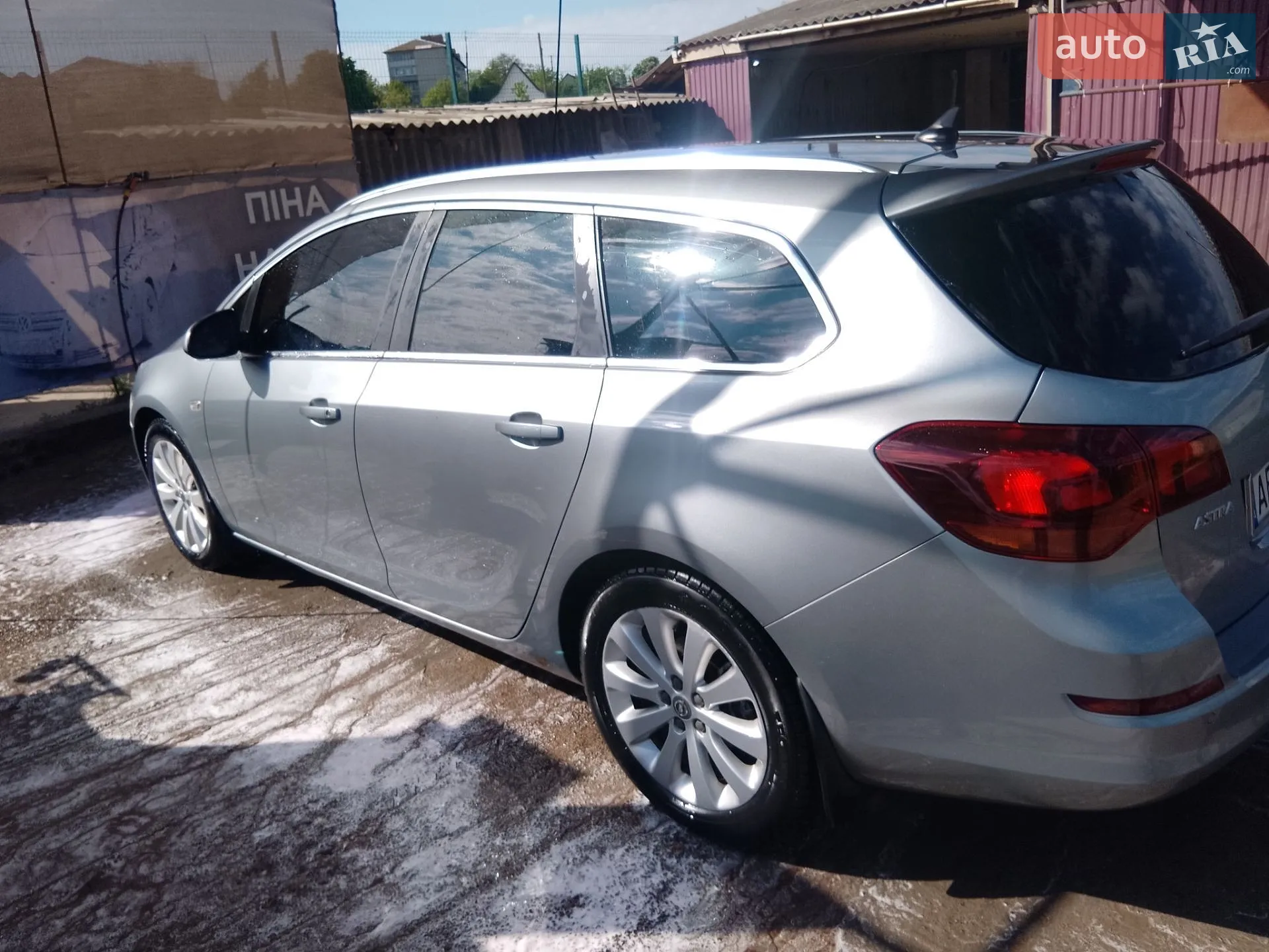 2011 Opel Astra - мініатюра 16