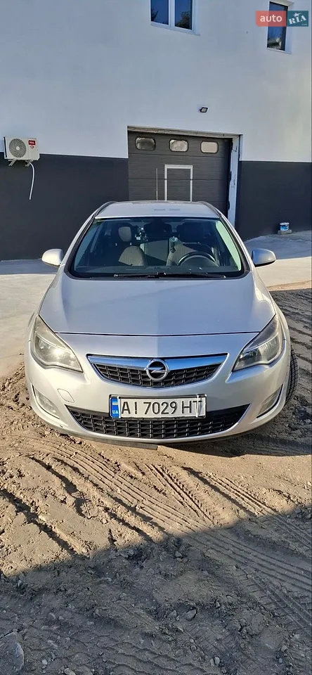 2010 Opel Astra - мініатюра 22