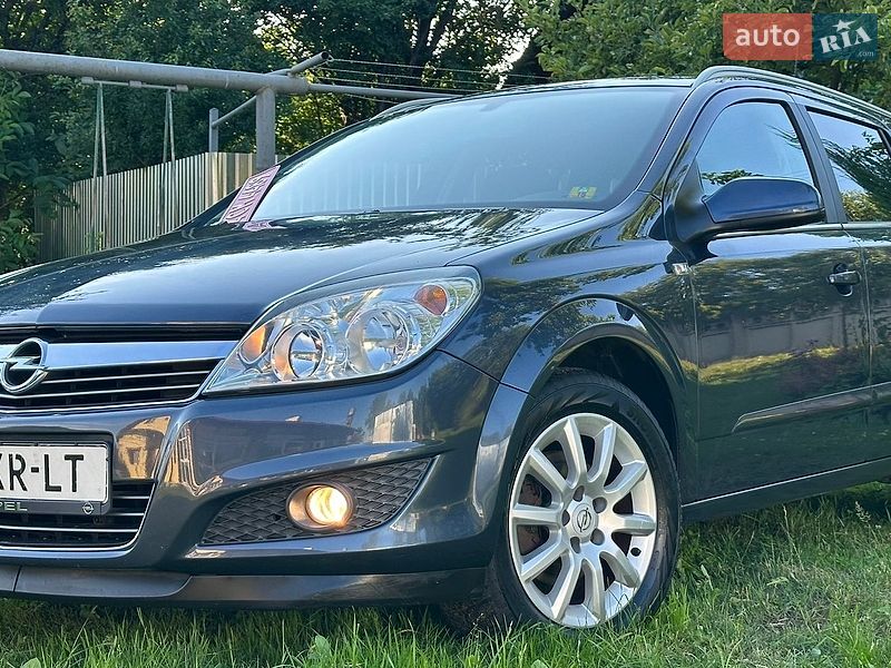 Opel Astra 2008