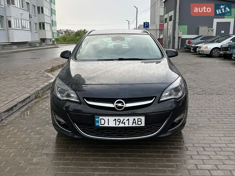 Opel Astra 2012