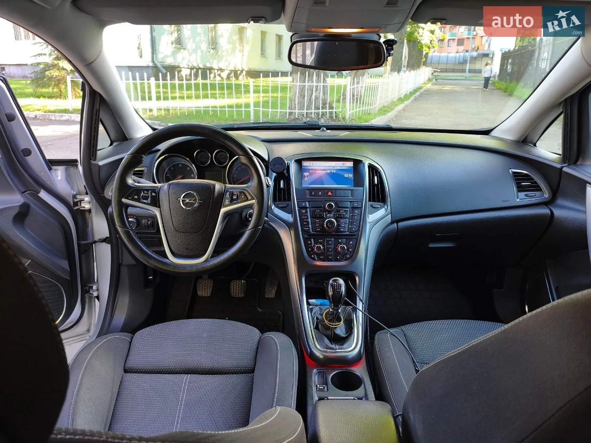 2011 Opel Astra - мініатюра 8