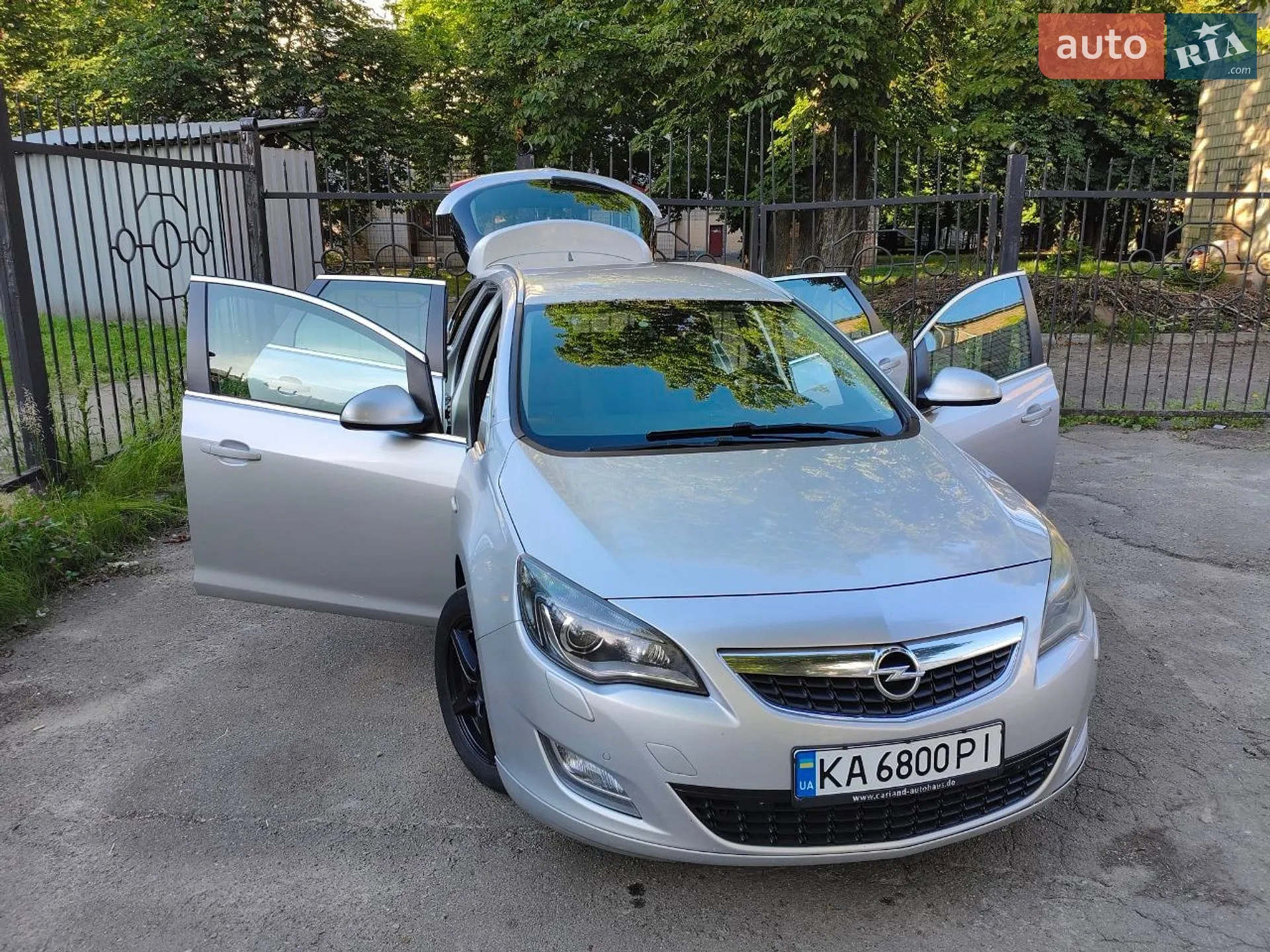 2011 Opel Astra - мініатюра 11