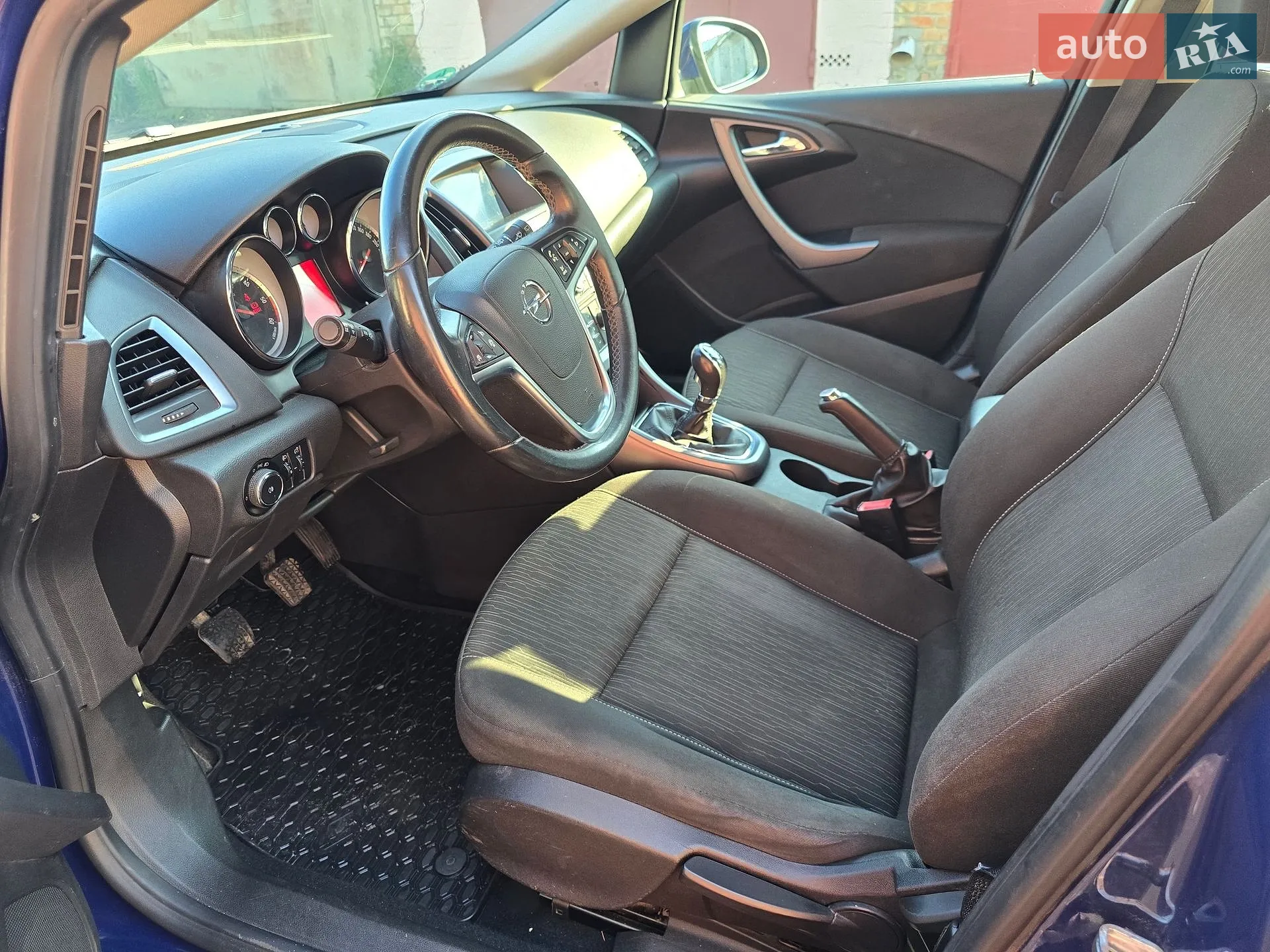 2012 Opel Astra - мініатюра 18