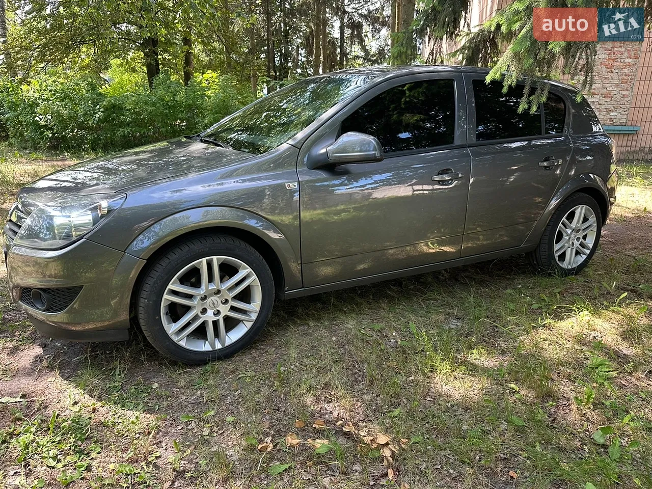 2011 Opel Astra - мініатюра 11