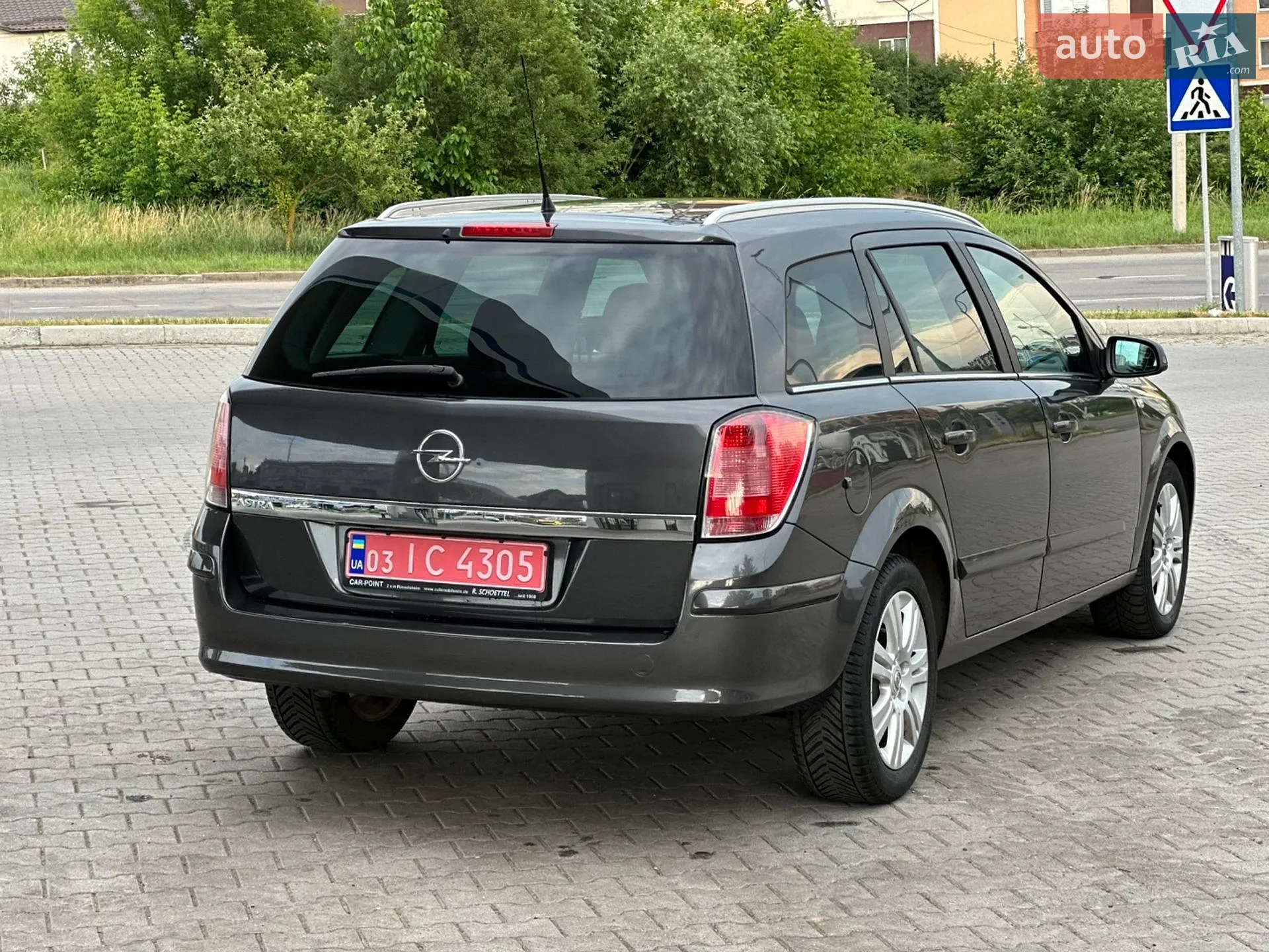 2010 Opel Astra - мініатюра 9
