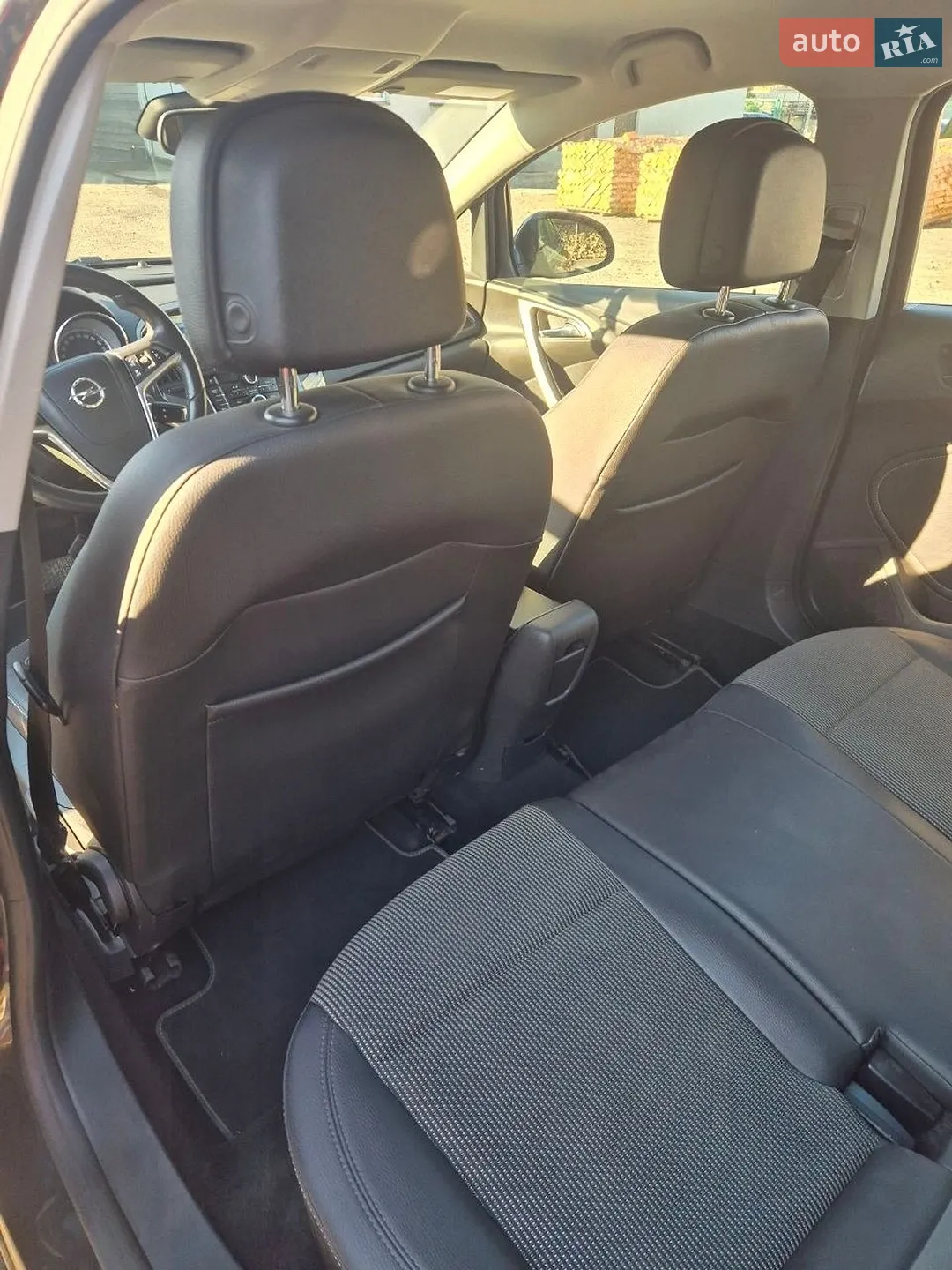 2012 Opel Astra - мініатюра 9
