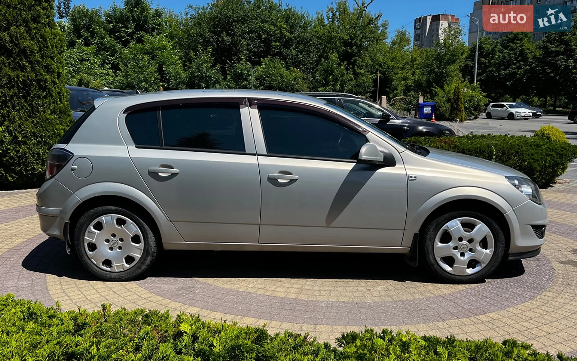 2011 Opel Astra - мініатюра 8