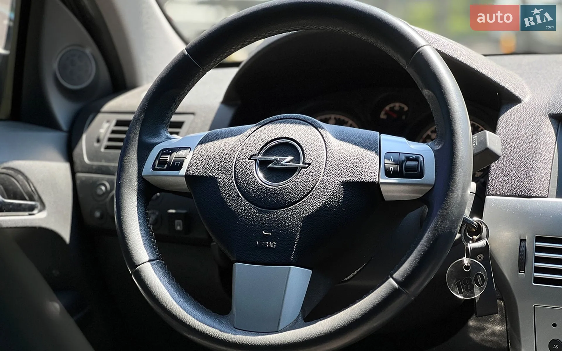 2011 Opel Astra - мініатюра 23