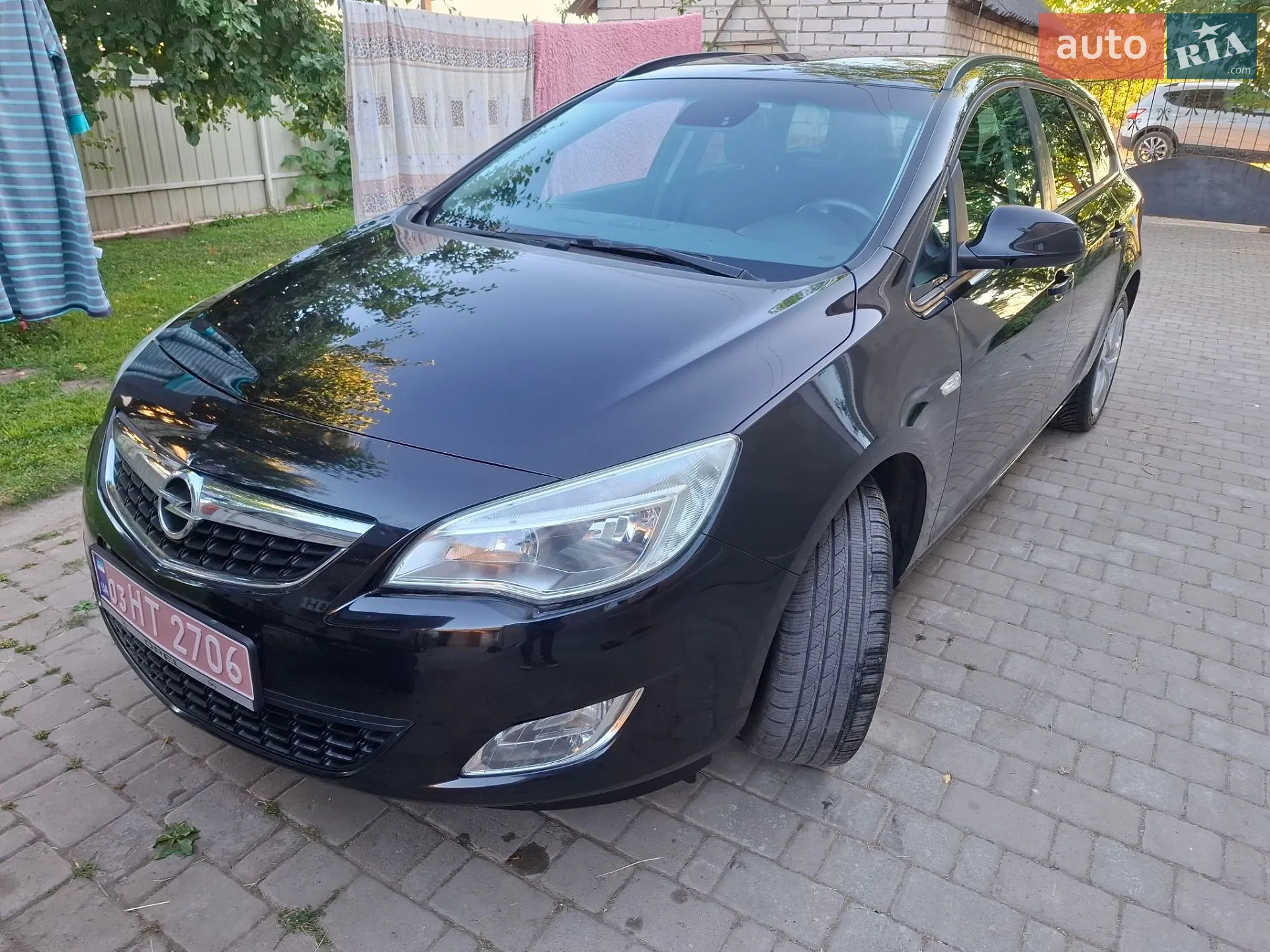 2011 Opel Astra - мініатюра 10
