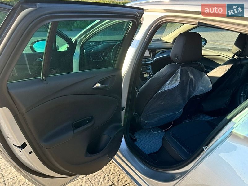 Универсал Opel Astra 2018 в Стрые