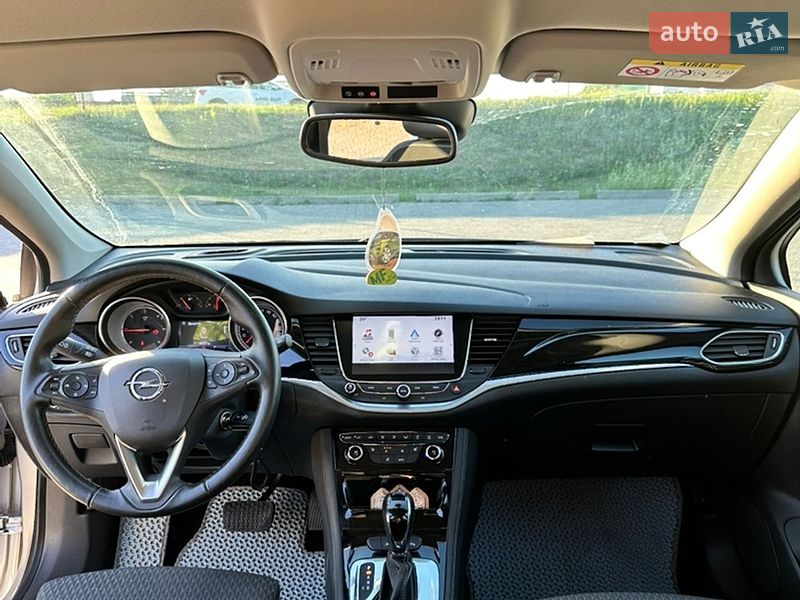 Универсал Opel Astra 2018 в Стрые