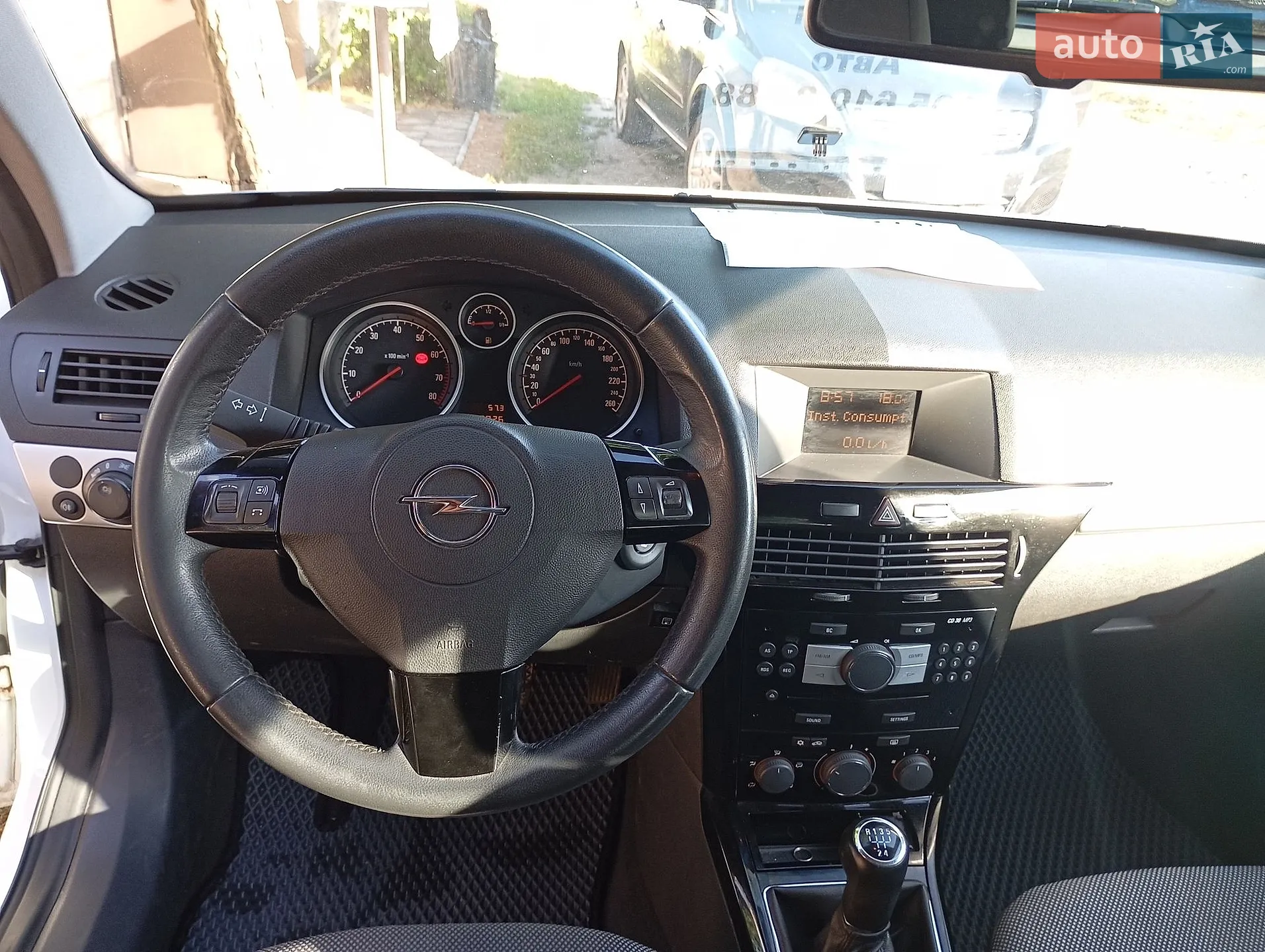 2010 Opel Astra - мініатюра 9