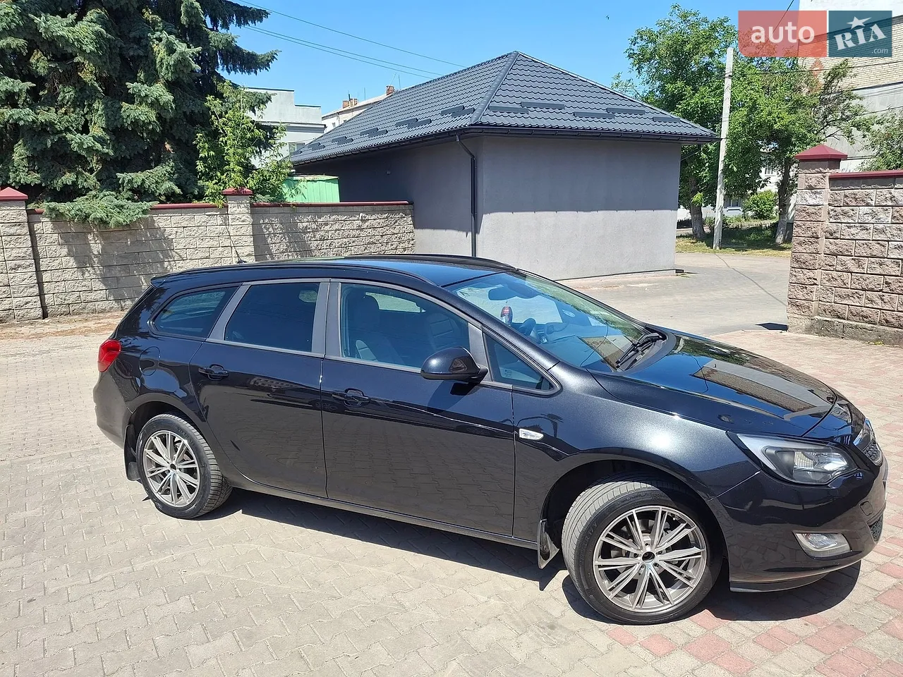 2011 Opel Astra - мініатюра 16