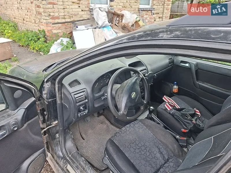Opel Astra 2000