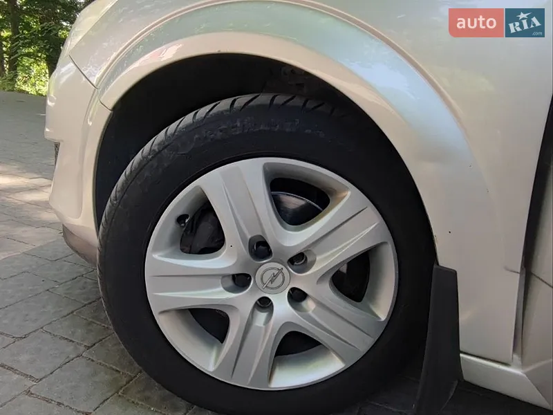 Opel Astra 2009 VIN W0L0AHL3592075363 фото оголошення 16 з 56