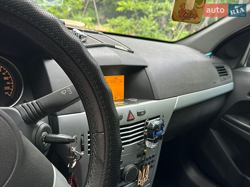 Универсал Opel Astra 2009 в Кривом Роге