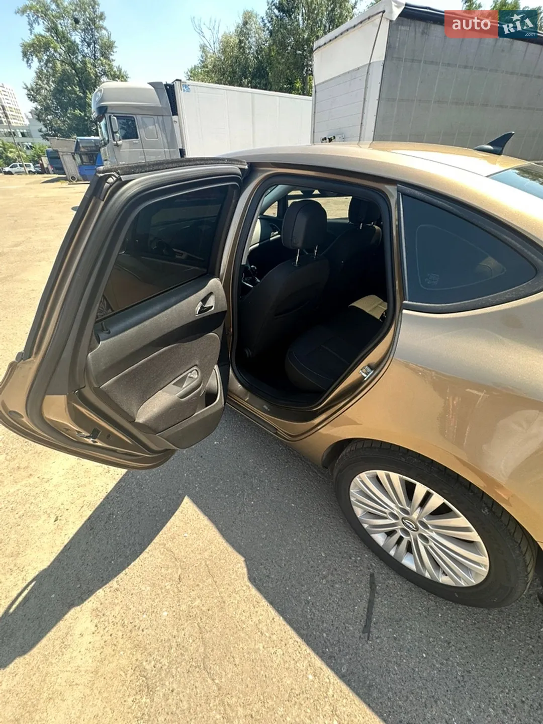 2012 Opel Astra - мініатюра 16