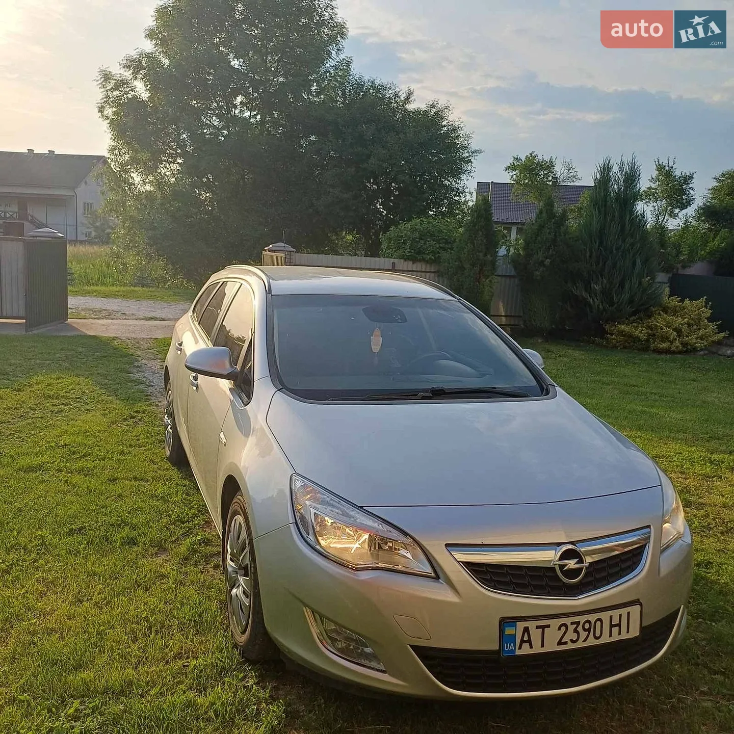 2011 Opel Astra - мініатюра 3